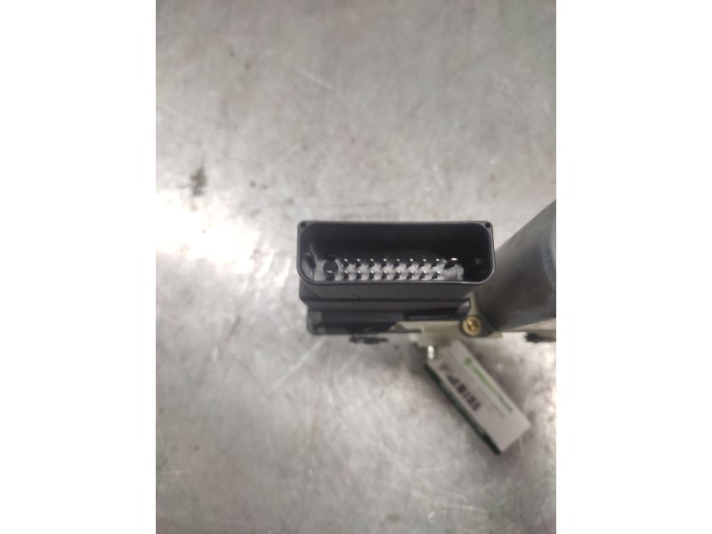 Recambio de motor elevalunas trasero derecho para volkswagen bora berlina (1j2) conceptline referencia OEM IAM 1J4959812C  