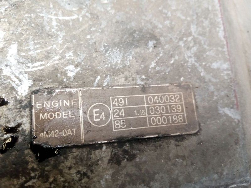 Recambio de despiece motor para mitsubishi canter 01/96 referencia OEM IAM 4M42-OAT  