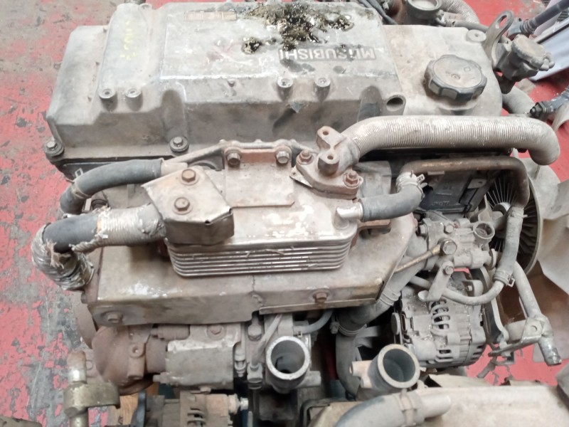 Recambio de despiece motor para mitsubishi canter 01/96 referencia OEM IAM 4M42-OAT  