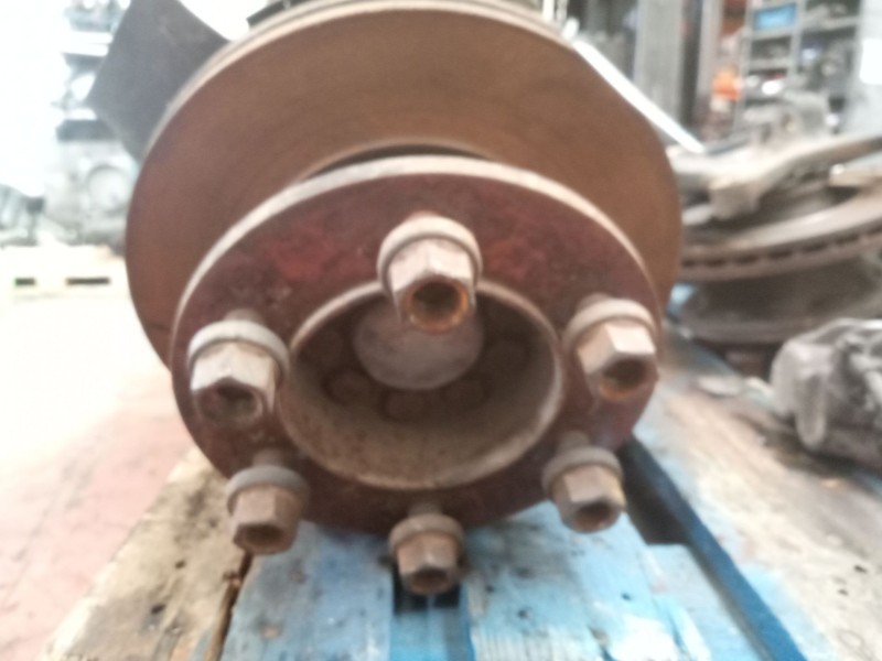 Recambio de buje delantero para iveco daily iv caja/chasis 35c12, 35s12 referencia OEM IAM   