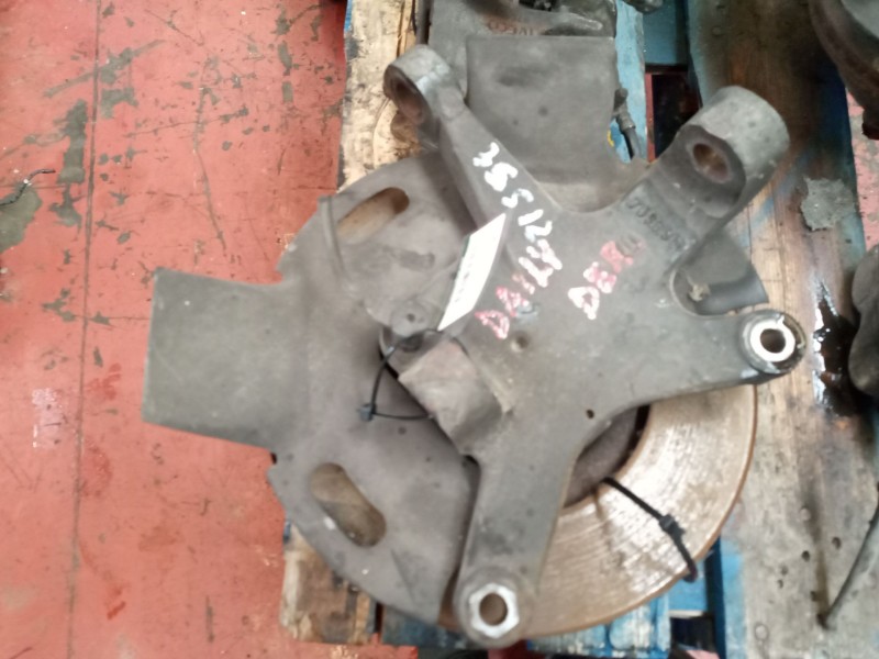 Recambio de mangueta delantera derecha para iveco daily iv caja/chasis 35c12, 35s12 referencia OEM IAM   