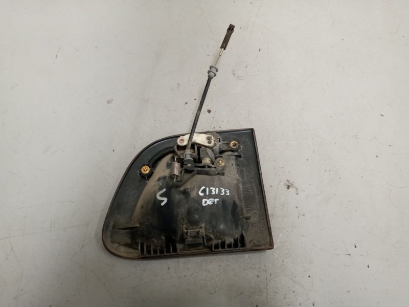 Recambio de maneta exterior delantera derecha para renault midlum 6.2 diesel referencia OEM IAM 5001858130  