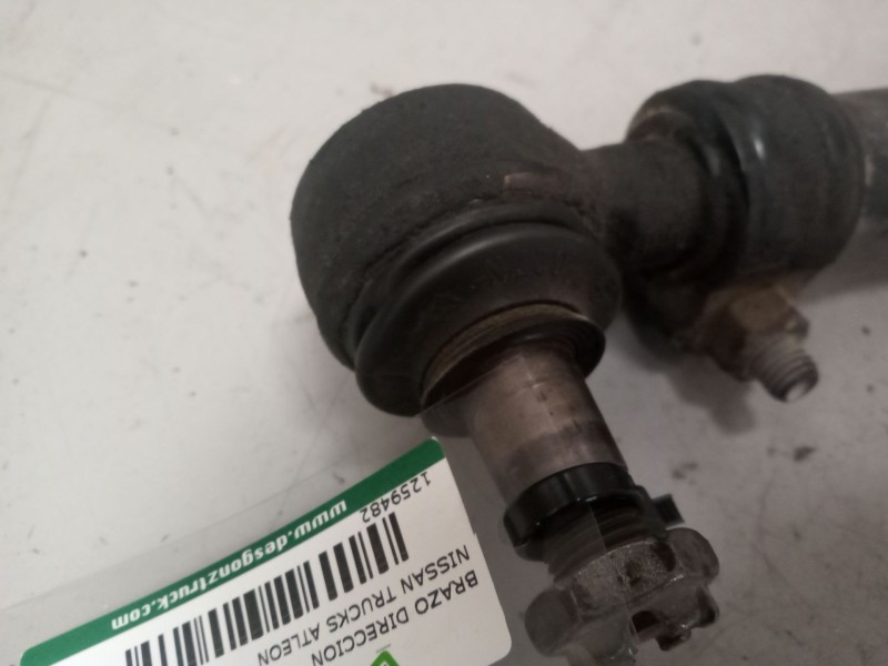 Recambio de brazo direccion para nissan trucks atleon 120 referencia OEM IAM   