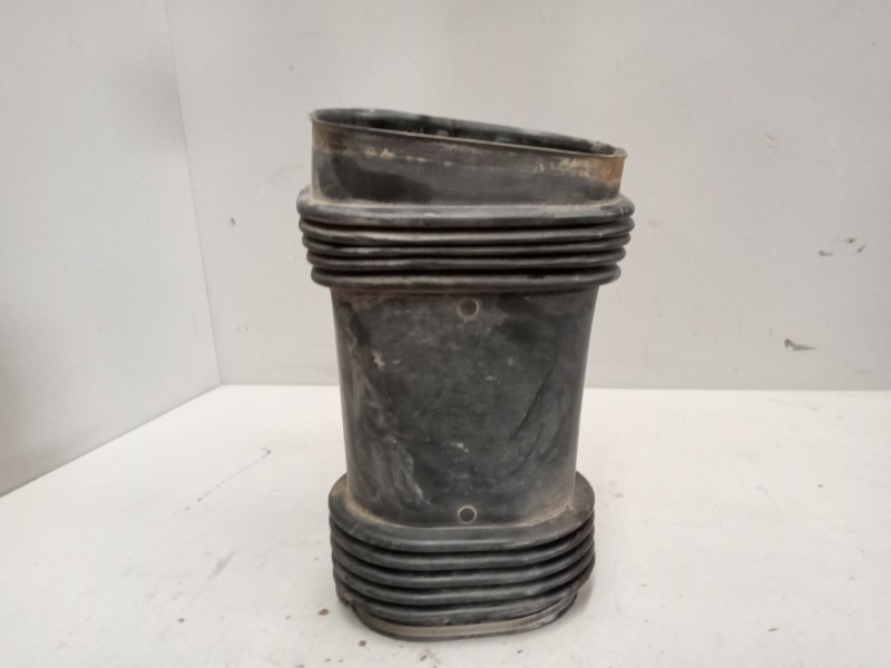 Recambio de tubo admision para volvo fh xxx 12.8 diesel referencia OEM IAM 21116214  21199194