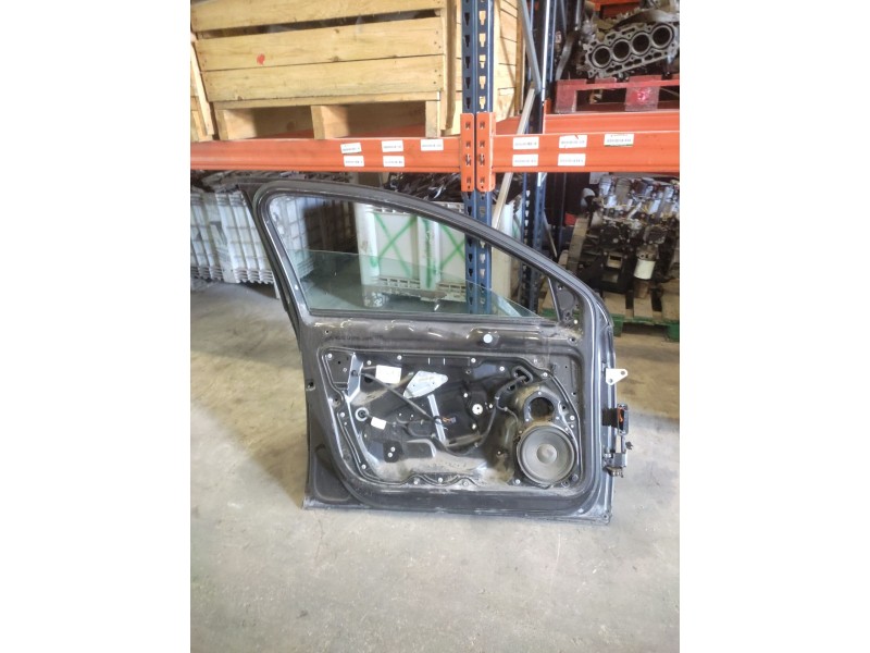 Recambio de puerta delantera izquierda para volkswagen passat b6 (3c2) 2.0 tdi referencia OEM IAM   