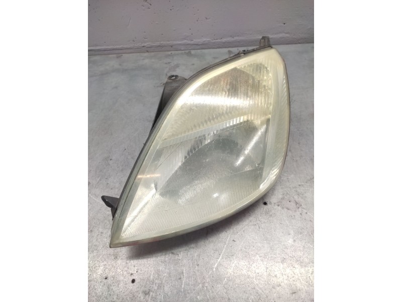 Recambio de faro izquierdo para ford fiesta (cbk) ambiente referencia OEM IAM   