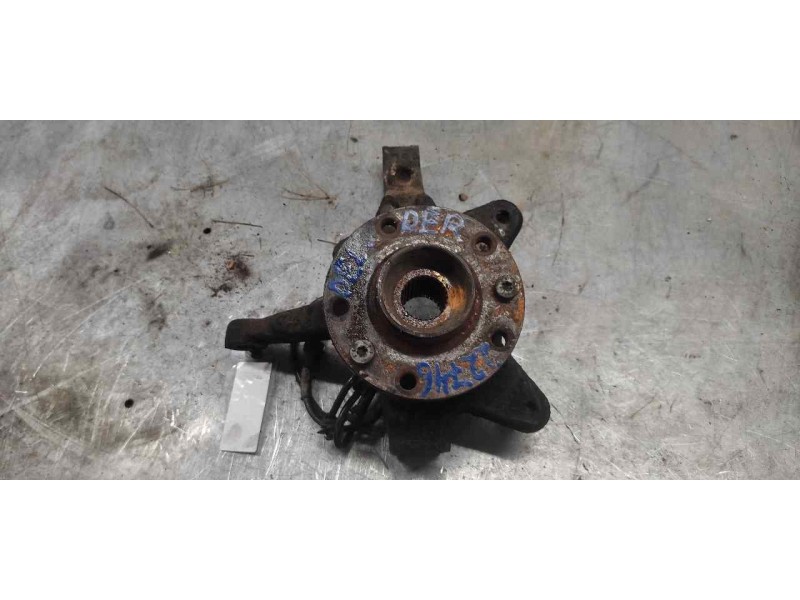 Recambio de mangueta delantera derecha para renault kangoo profesional referencia OEM IAM   