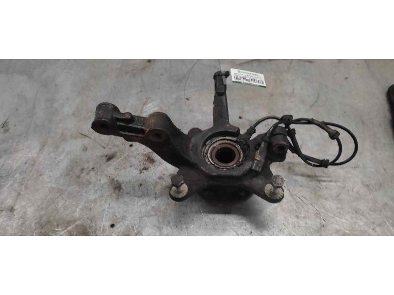 Recambio de mangueta delantera derecha para renault kangoo profesional referencia OEM IAM   