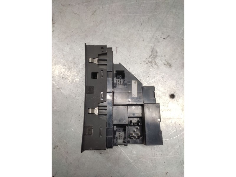 Recambio de mando elevalunas delantero derecho para bmw x5 (e53) 3.0d referencia OEM IAM 6937481  