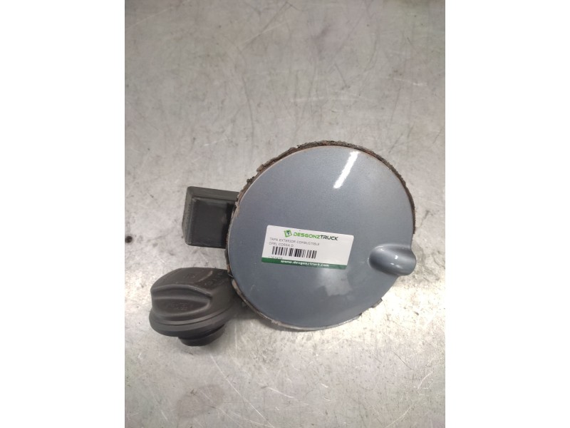 Recambio de tapa exterior combustible para opel corsa d ´´111 years´´ referencia OEM IAM   