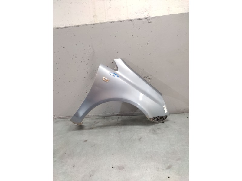 Recambio de aleta delantera derecha para opel corsa d ´´111 years´´ referencia OEM IAM   