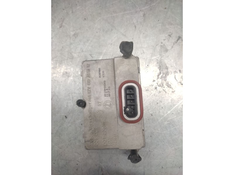 Recambio de centralita faros xenon para audi a6 c6 (4f2) 3.0 tdi quattro referencia OEM IAM 5DV00829000  