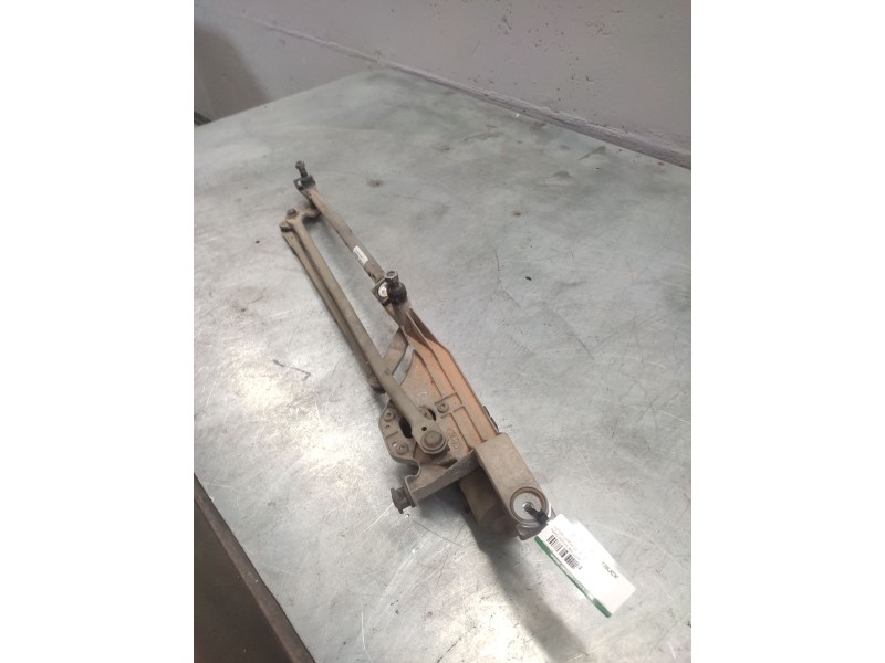 Recambio de motor limpia delantero para ford focus berlina (cap) ambiente (d) referencia OEM IAM 0390241731  4M5117508AA