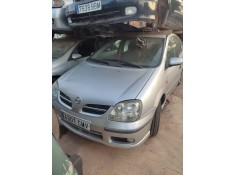 nissan almera tino (v10) del año 2003