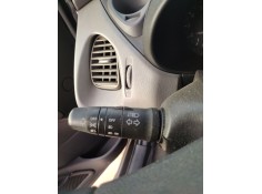 Recambio de mando intermitentes para nissan almera tino (v10) 2.2 dci referencia OEM IAM   