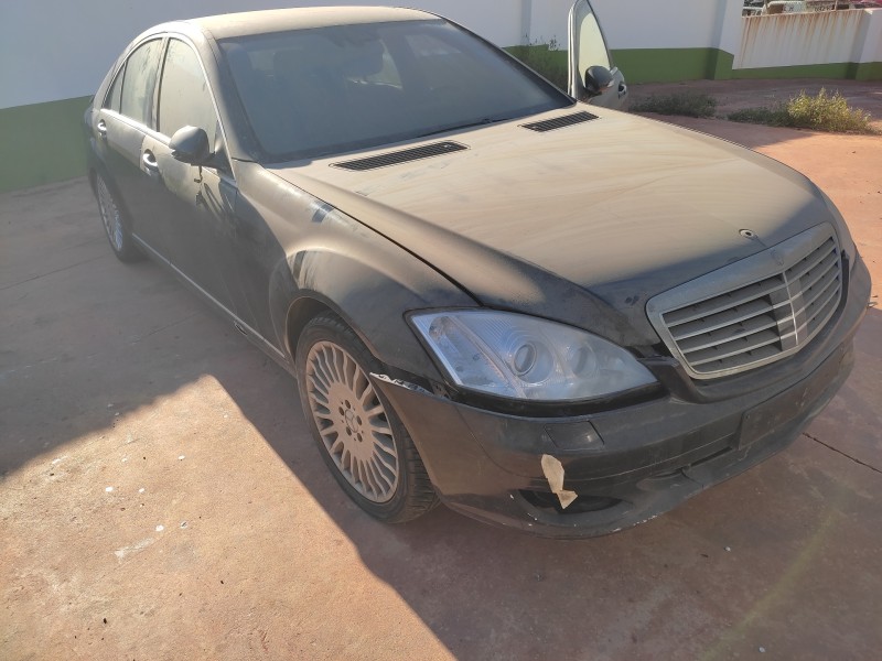 mercedes-benz clase s (w221) berlina del año 2005