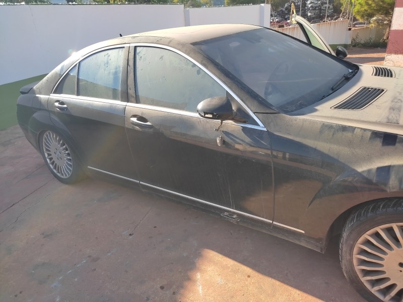 mercedes-benz clase s (w221) berlina del año 2005