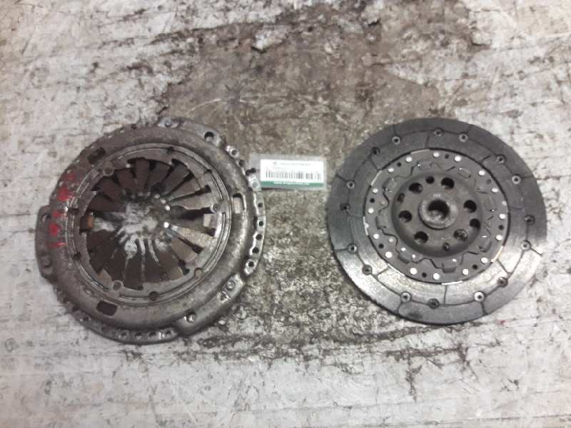 Recambio de kit embrague para seat toledo (1m2) select referencia OEM IAM 323037411  