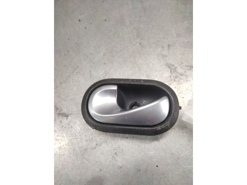 Recambio de maneta interior delantera izquierda para renault scenic ii authentique referencia OEM IAM   