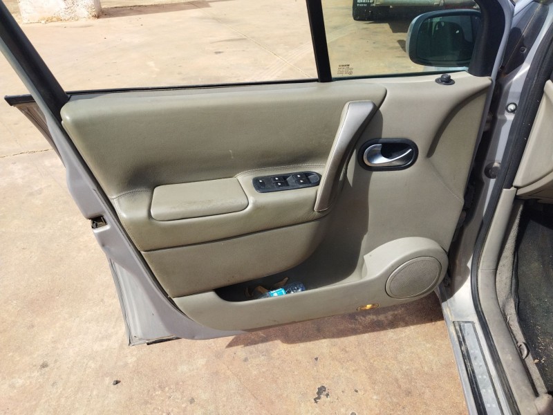 renault scenic ii del año 2004