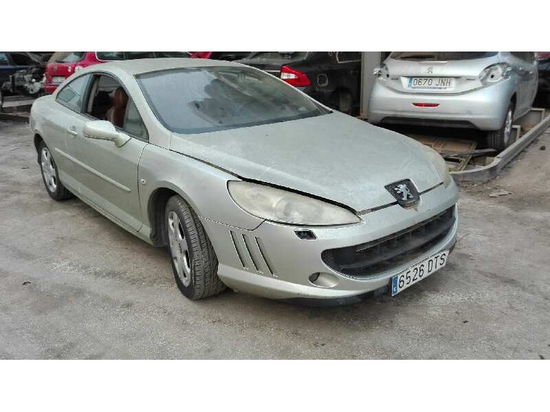 peugeot 407 coupe del año 2005