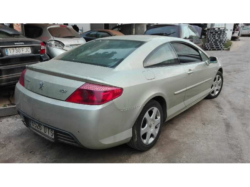 peugeot 407 coupe del año 2005