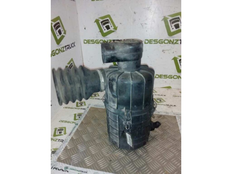Recambio de filtro aire para nissan cabstar 01.04  cabina doble cabina doble referencia OEM IAM 16500F3900 4416592905 