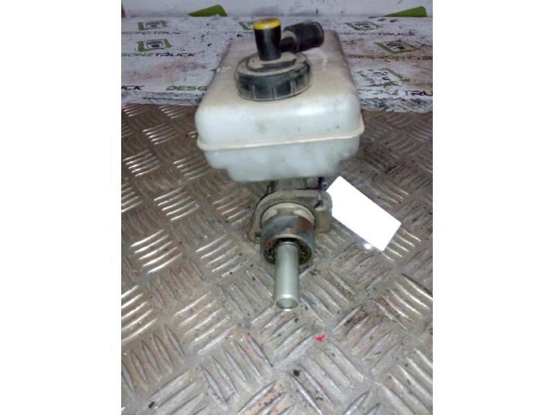 Recambio de bombin freno para renault mascott fg 160. 35/55/65 cabina individual referencia OEM IAM 21027999  