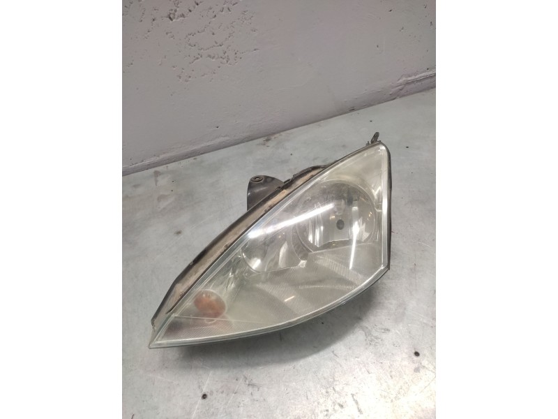 Recambio de faro izquierdo para ford focus berlina (cak) ghia referencia OEM IAM   