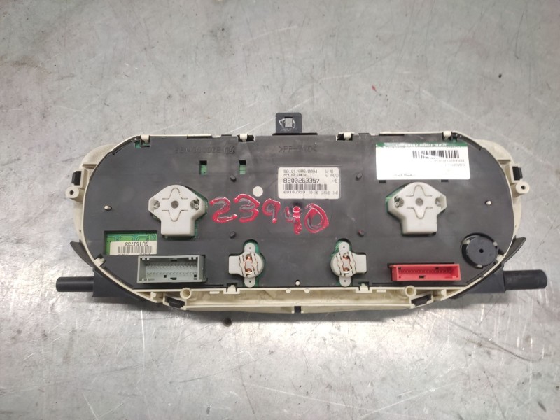 Recambio de cuadro instrumentos para renault laguna ii (bg0) authentique referencia OEM IAM 8200263357B  