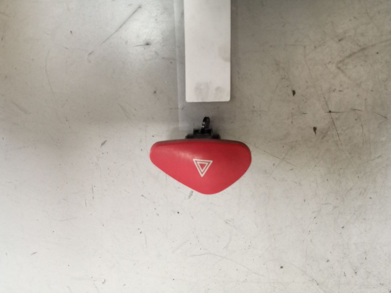 Recambio de warning para iveco eurocargo 05.03  3.9 diesel referencia OEM IAM 41221014  