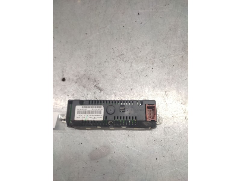 Recambio de pantalla multifuncion para peugeot 207 x-line referencia OEM IAM 9656102380  