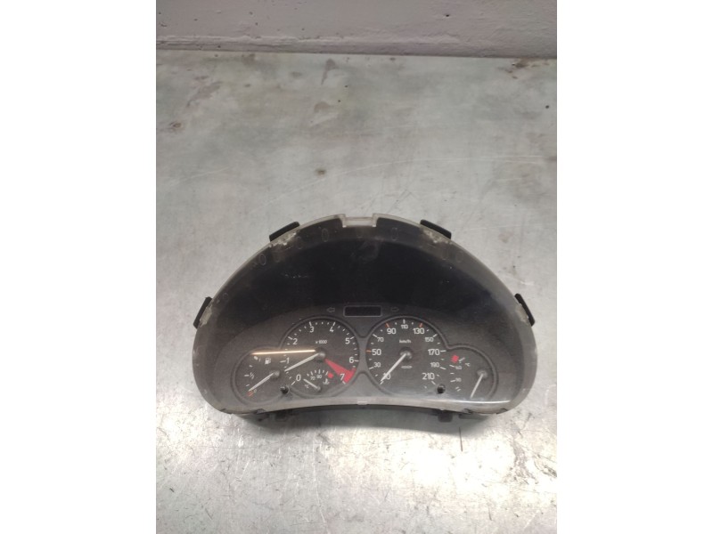 Recambio de cuadro instrumentos para peugeot 206 sw xs referencia OEM IAM 9648837080  