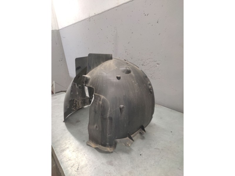 Recambio de paso rueda izquierdo para peugeot 5008 referencia OEM IAM 9685879280  DELANTERO