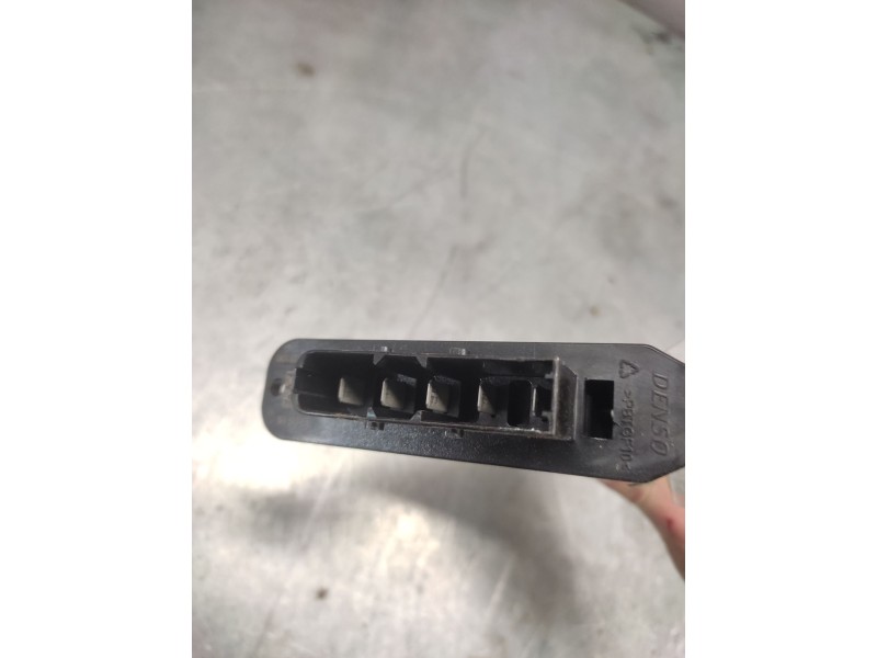 Recambio de resistencia calefaccion para peugeot partner kombi access referencia OEM IAM A52103100  5 PINS