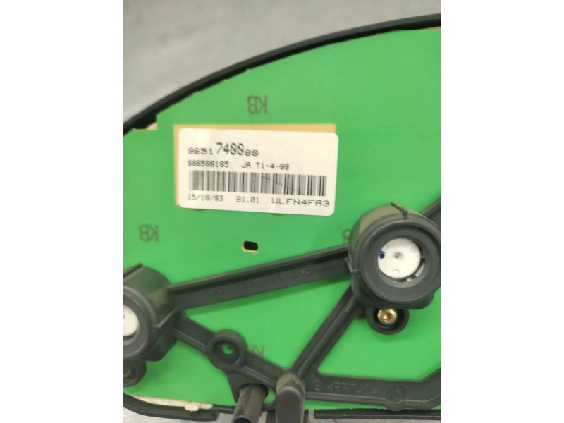 Recambio de cuadro instrumentos para peugeot 206 berlina xt referencia OEM IAM 9651740080  