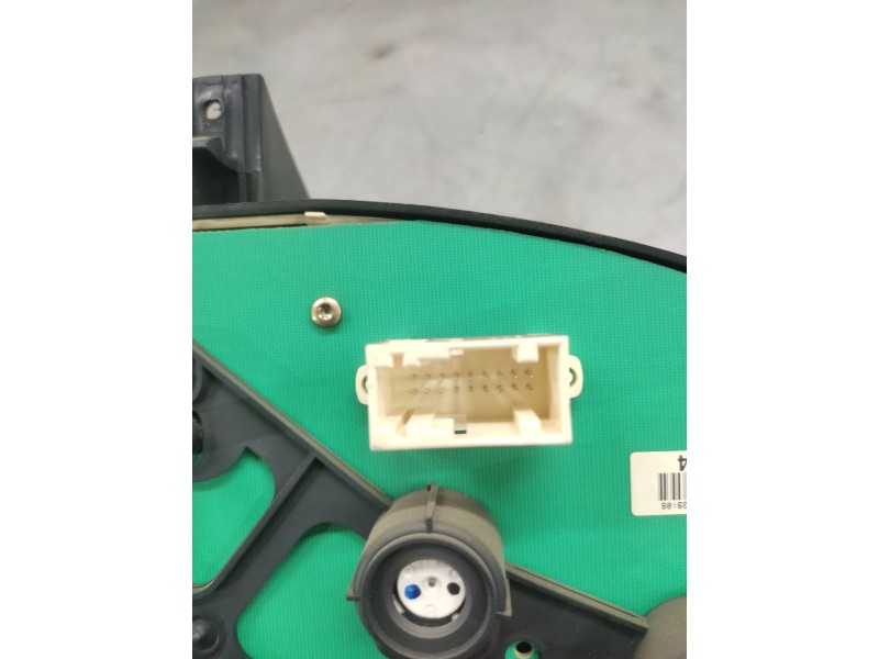 Recambio de cuadro instrumentos para peugeot 206 berlina 1.4 hdi referencia OEM IAM 9651740080  