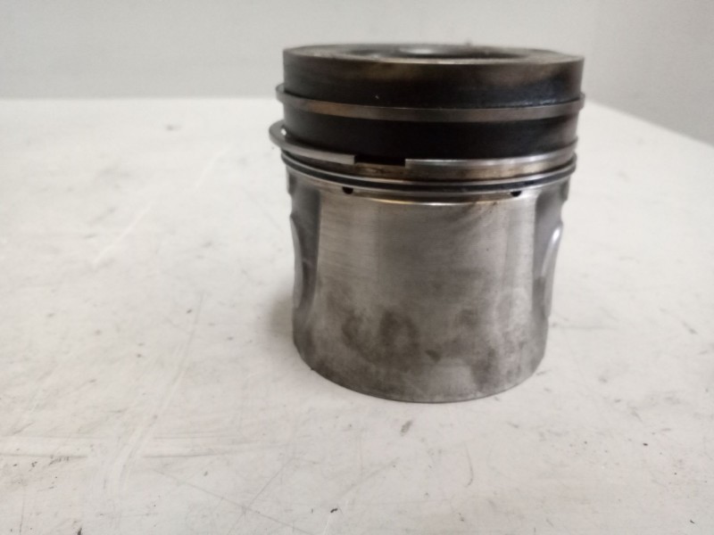 Recambio de piston para renault hr xxx.18/26 premium 01 referencia OEM IAM 7485135386  