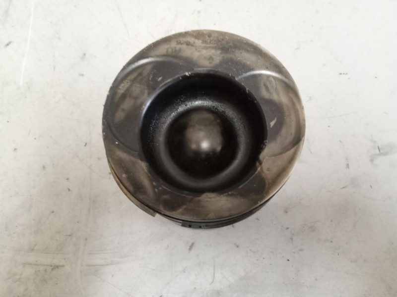 Recambio de piston para renault hr xxx.18/26 premium 01 referencia OEM IAM 7485135386  