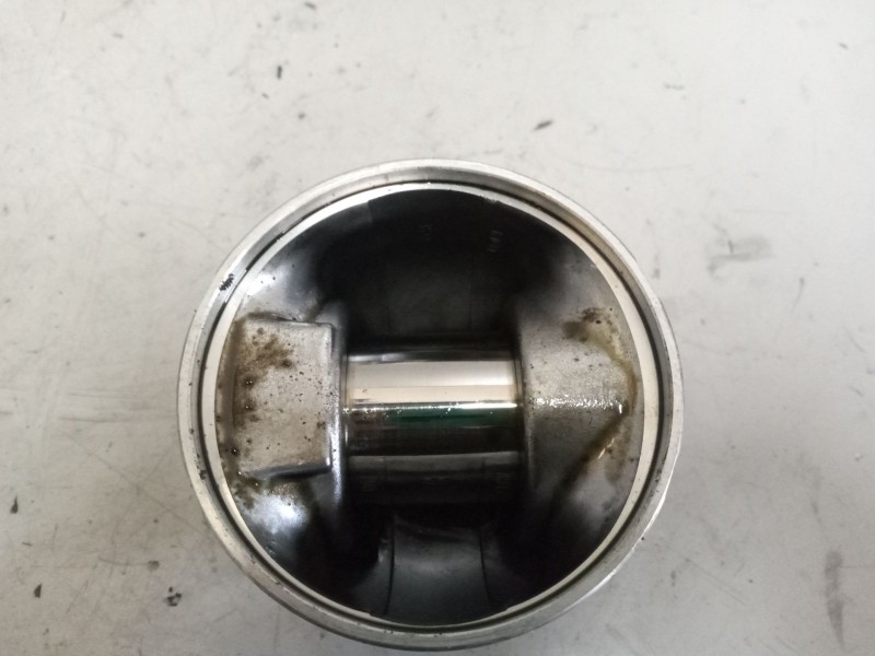 Recambio de piston para renault hr xxx.18/26 premium 01 referencia OEM IAM 7485135386  