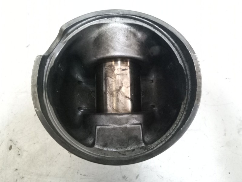 Recambio de piston para man tg-a 32.xxx 10.5 diesel referencia OEM IAM 51025117267 51025117269 51025117268