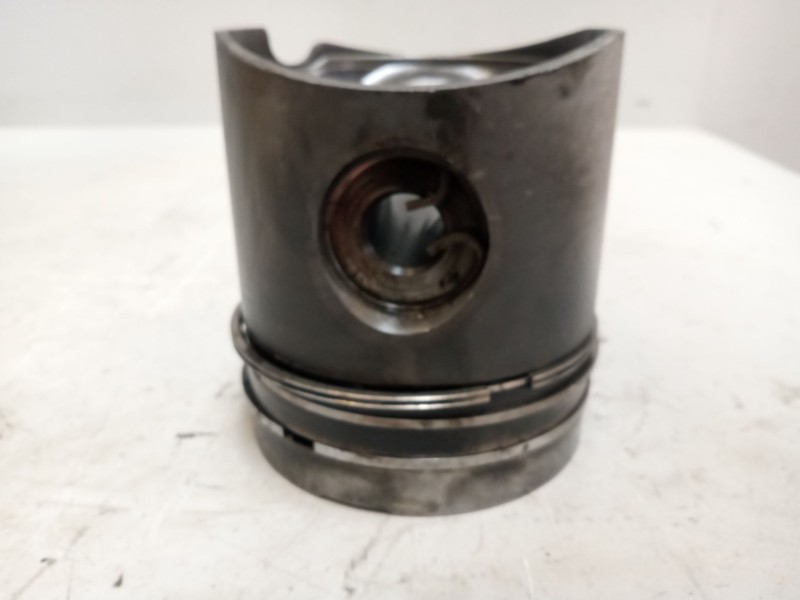 Recambio de piston para man tg-a 32.xxx 10.5 diesel referencia OEM IAM 51025117267 51025117269 51025117268