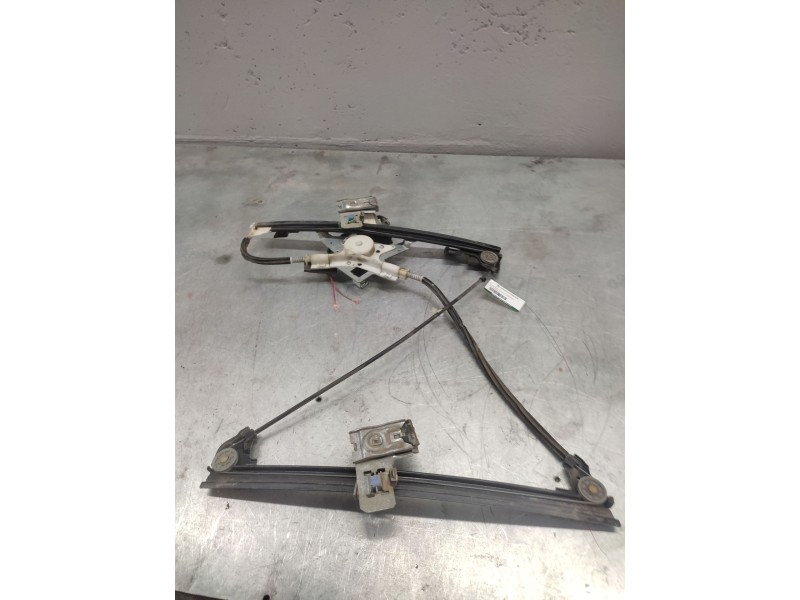 Recambio de elevalunas delantero izquierdo para seat ibiza (6k1) select referencia OEM IAM   