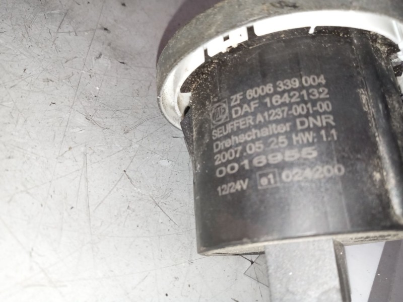 Recambio de mando cambio automatico para daf serie xf105.xxx 12.9 diesel referencia OEM IAM 1642132  6006339004