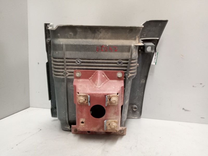 Recambio de peldaño derecho para iveco eurotech (mp) referencia OEM IAM   