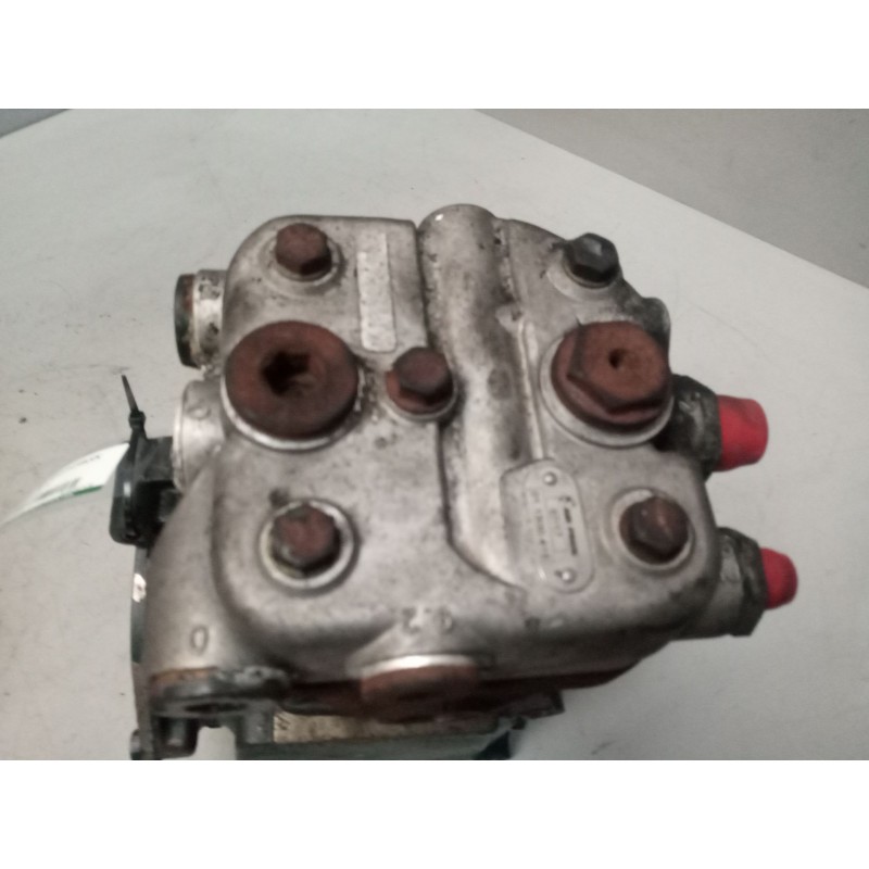 Recambio de compresor de aire para man tg-a 32.xxx 10.5 diesel referencia OEM IAM 51540007128 marca:airfren 011300415
