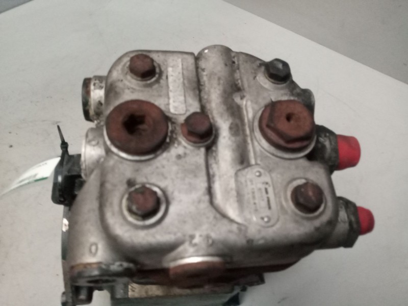 Recambio de compresor de aire para man tg-a 32.xxx 10.5 diesel referencia OEM IAM 51540007128 marca:airfren 011300415