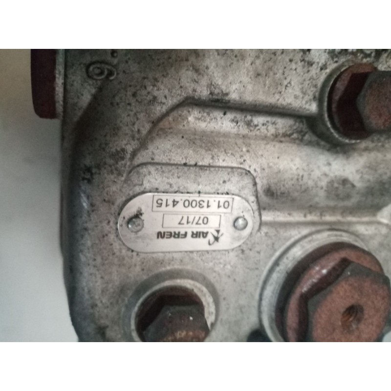 Recambio de compresor de aire para man tg-a 32.xxx 10.5 diesel referencia OEM IAM 51540007128 marca:airfren 011300415