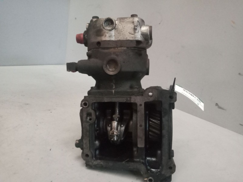 Recambio de compresor de aire para man tg-a 32.xxx 10.5 diesel referencia OEM IAM 51540007128 marca:airfren 011300415