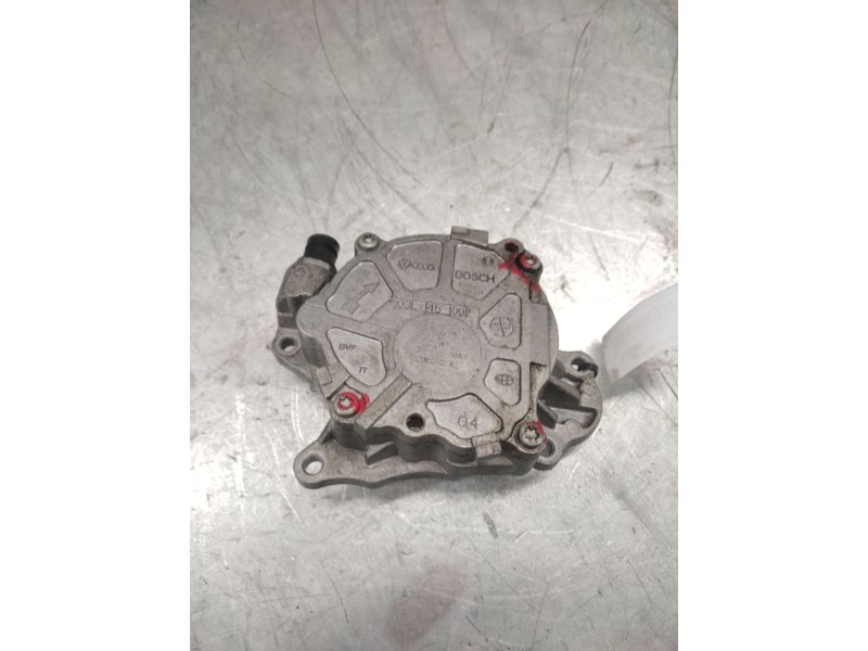 Recambio de depresor freno / bomba vacio para volkswagen golf vi (5k1) rabbit referencia OEM IAM 03L145100  